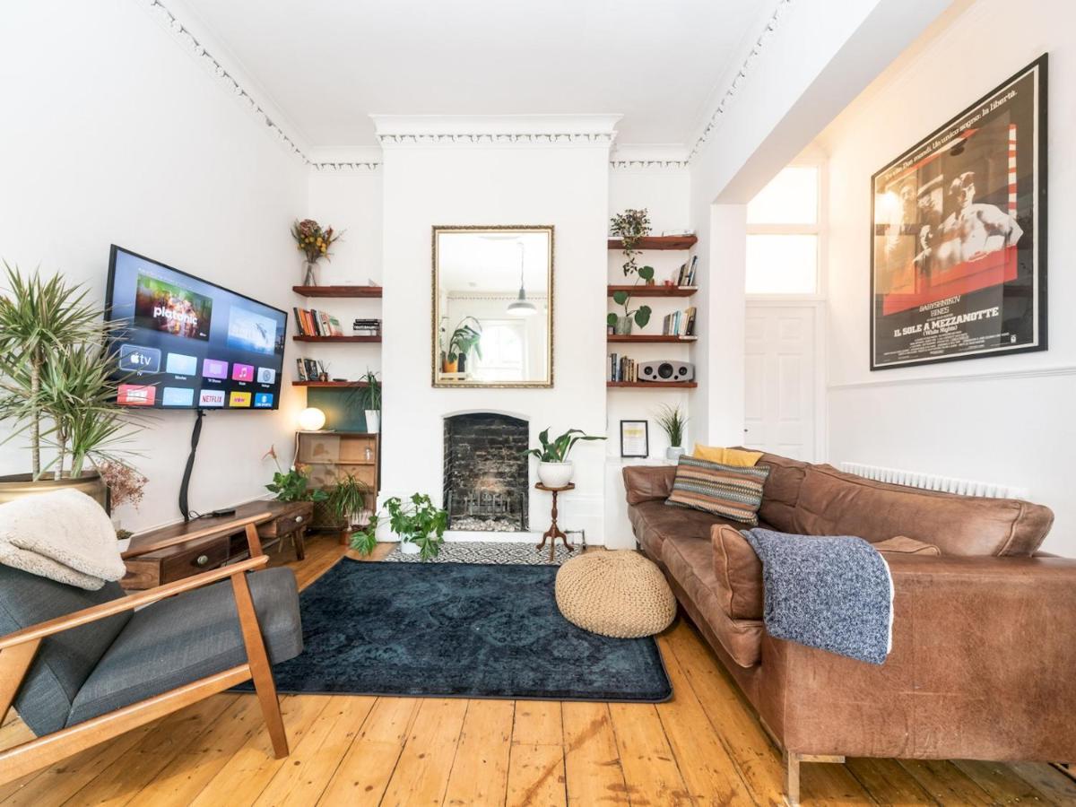Pass The Keys Rustic And Quirky Flat In Charming Charlton Village ลอนดอน ภายนอก รูปภาพ