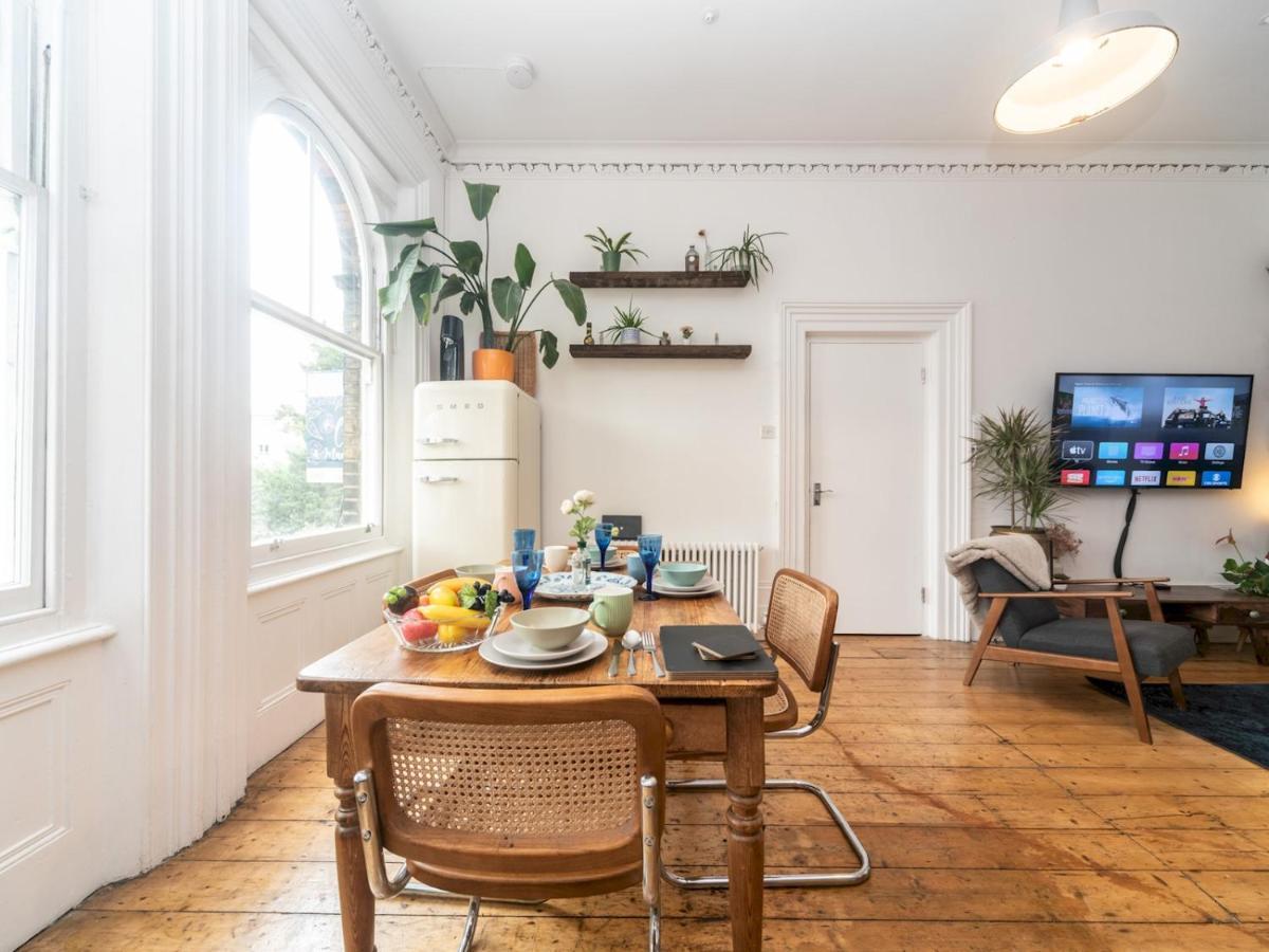 Pass The Keys Rustic And Quirky Flat In Charming Charlton Village ลอนดอน ภายนอก รูปภาพ