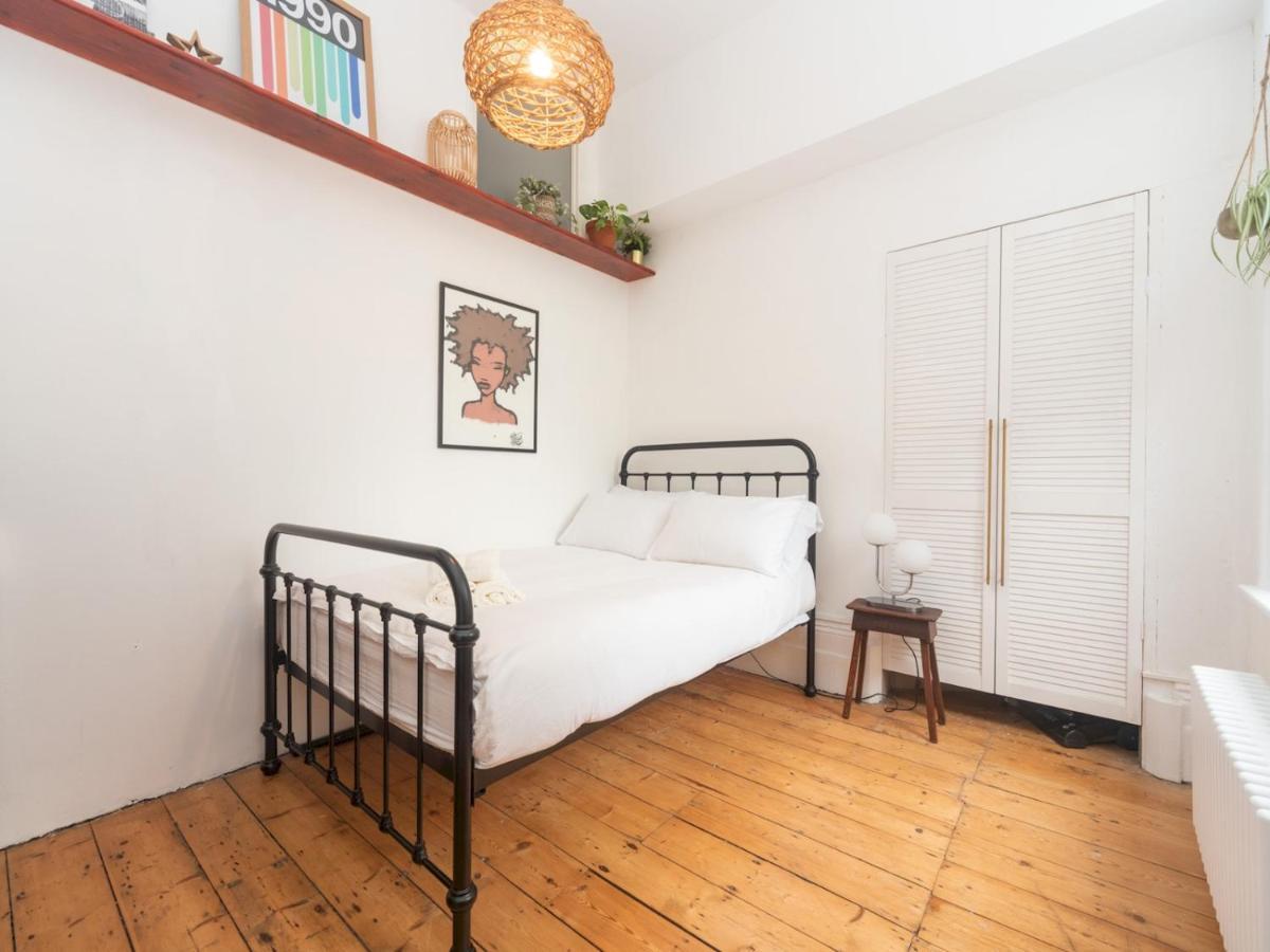 Pass The Keys Rustic And Quirky Flat In Charming Charlton Village ลอนดอน ภายนอก รูปภาพ